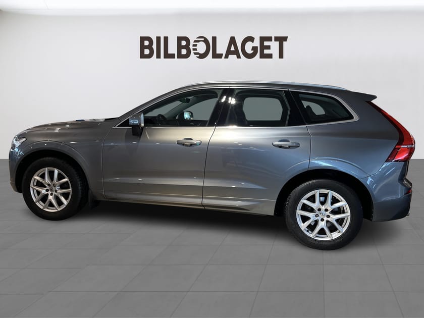 Bild 2 av Volvo XC60 B4 AWD Diesel Momentum Advanced Edt(DRAGKROK/RATTVÄRME/ELLUCKA)