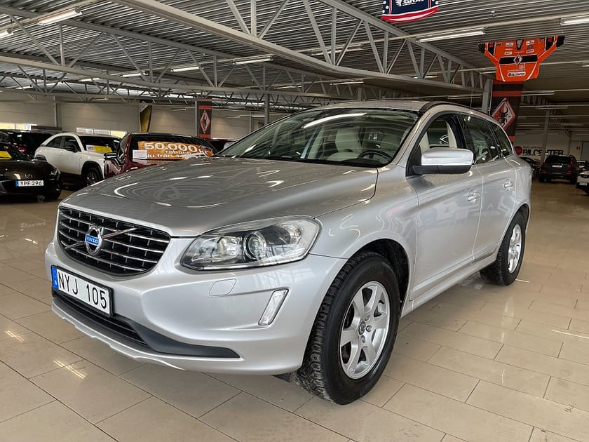 Bild 1 av Volvo XC60 D3 Momentum 136 hk dragkrok, NY KAMREM