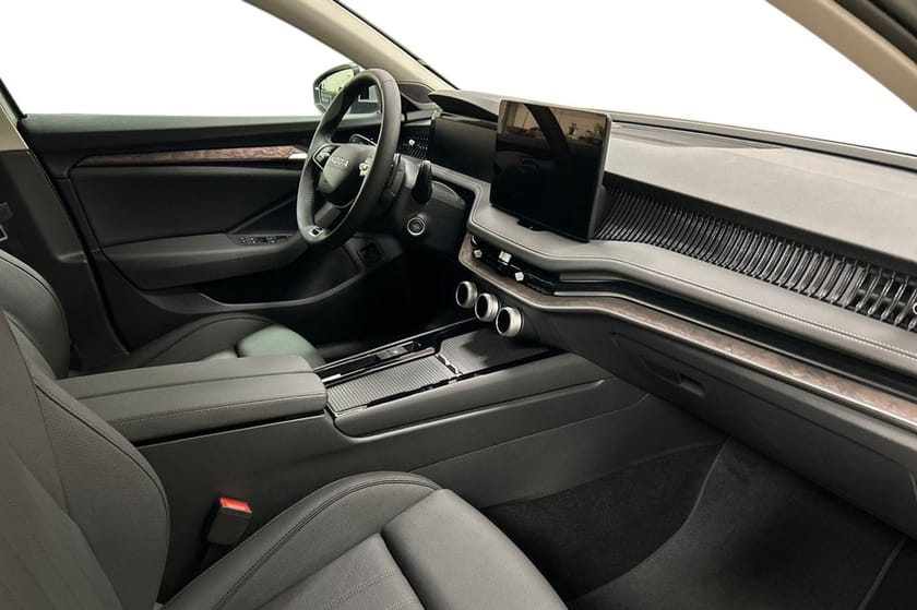 Bild 5 av Škoda Superb iV Kombi COMBI L&K 1,5 TSI 204 HK 6 VXL DSG