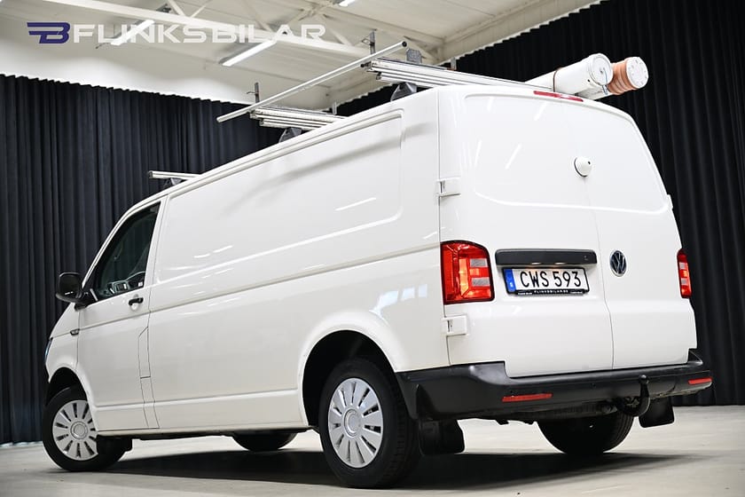Bild 5 av Volkswagen Transporter 2.0 TDI 102HK L2 Lång|Drag|Dieselvärmare|LED|EnÄgare