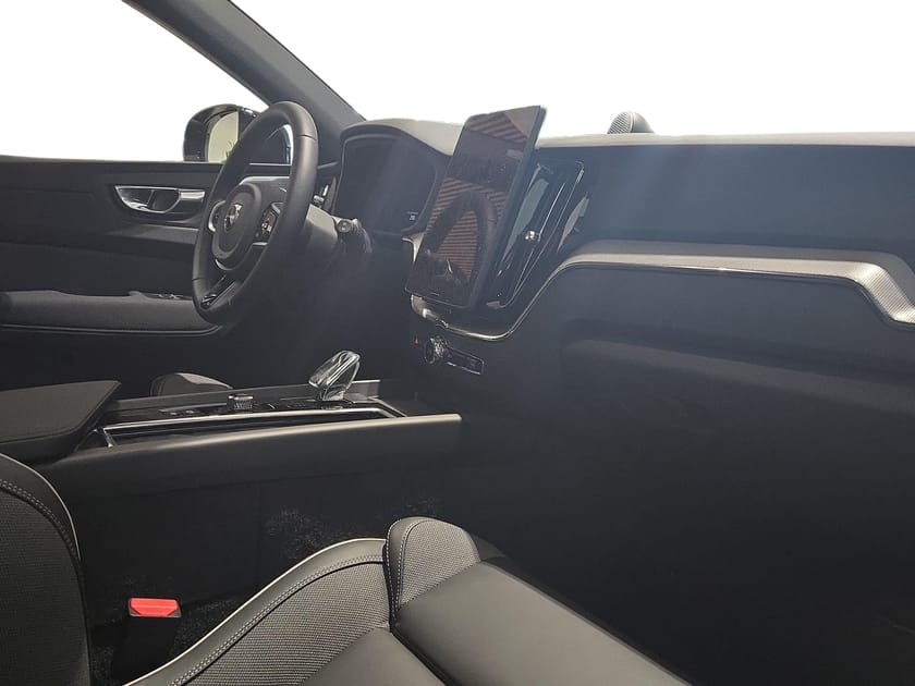 Bild 4 av Volvo XC60 T8 Plus Black Nordic Edition - Demo