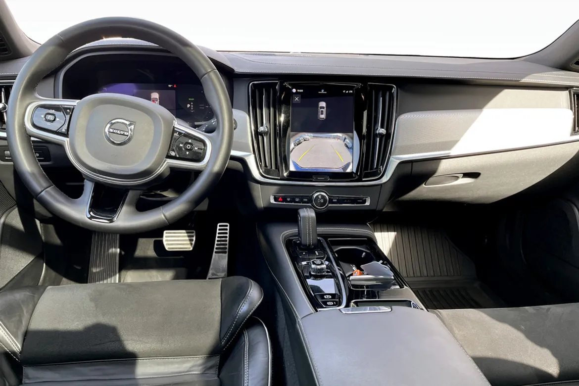 Volvo V90