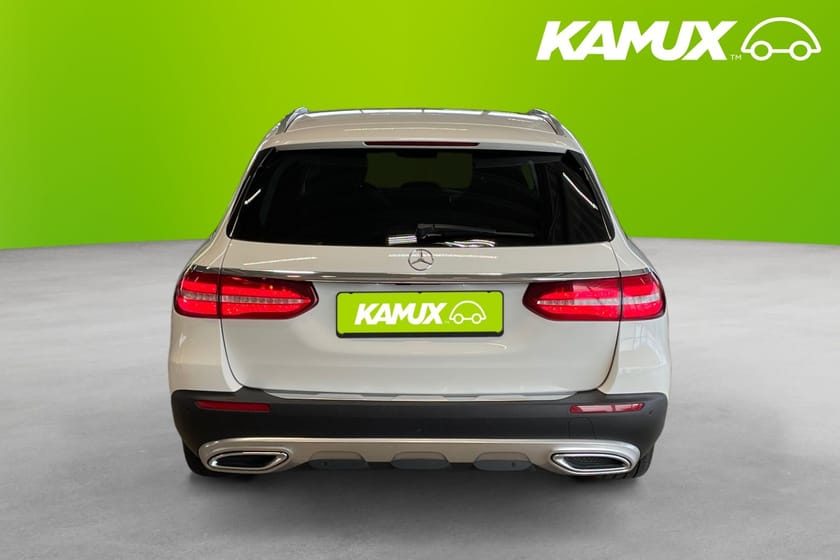 Bild 5 av Mercedes-Benz E 220 d 4MATIC All-Terrain 220d 9G-Tronic 194 hk Burmester 360° Carplay HuD Drag Pano