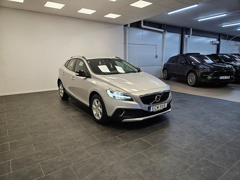 Bild 5 av Volvo V40 Cross Country D3 150hk Värmare PDC LED