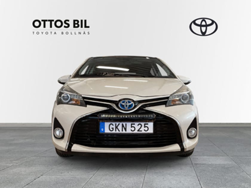 Bild 5 av Toyota Yaris Hybrid 1.5 e-CVT, 101hk - Executive / V-hjul, MoK, LED-ramp, Glastak