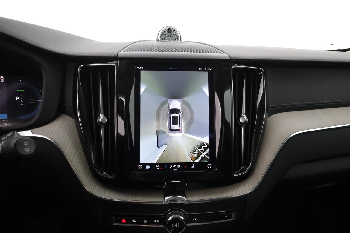 Volvo XC60 2022 - miniatyr 14