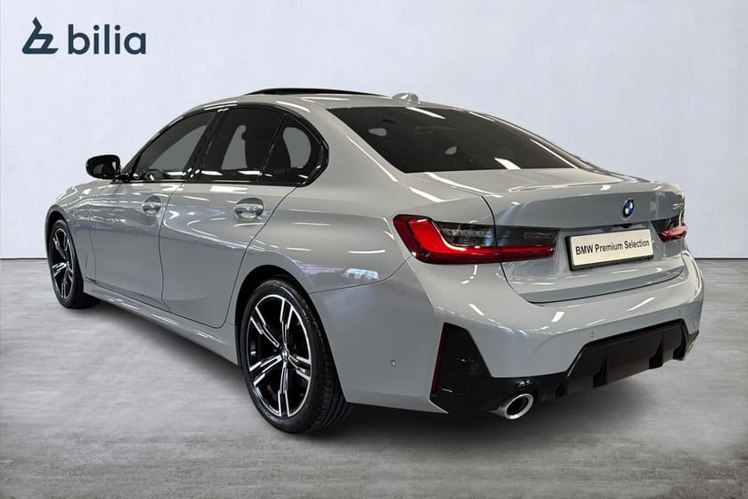 Bild 2 av BMW 320i Sedan M-sport | Panorama | Tonade rutor | 360