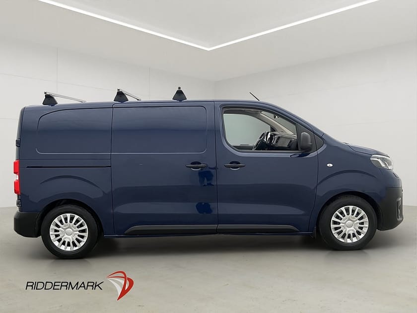 Bild 2 av Toyota Proace L2 Värm Drag HUD Kamera 2xDörr CARPLAY Moms
