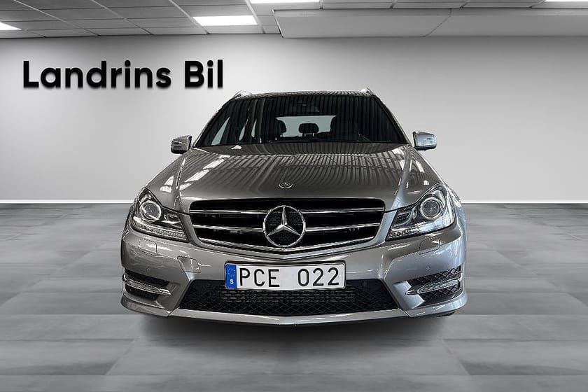 Bild 2 av Mercedes-Benz C 220 T CDI 4MATIC / Avantgarde / Värmare / Drag