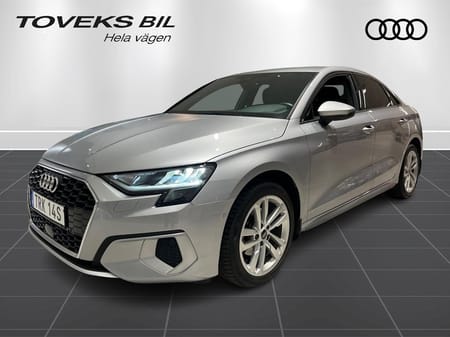 Audi A3 Sedan 35 TFSI 150hk B&O ljud / Drag