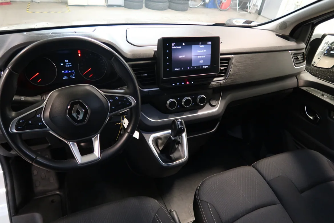 Renault Trafic Skåpbil