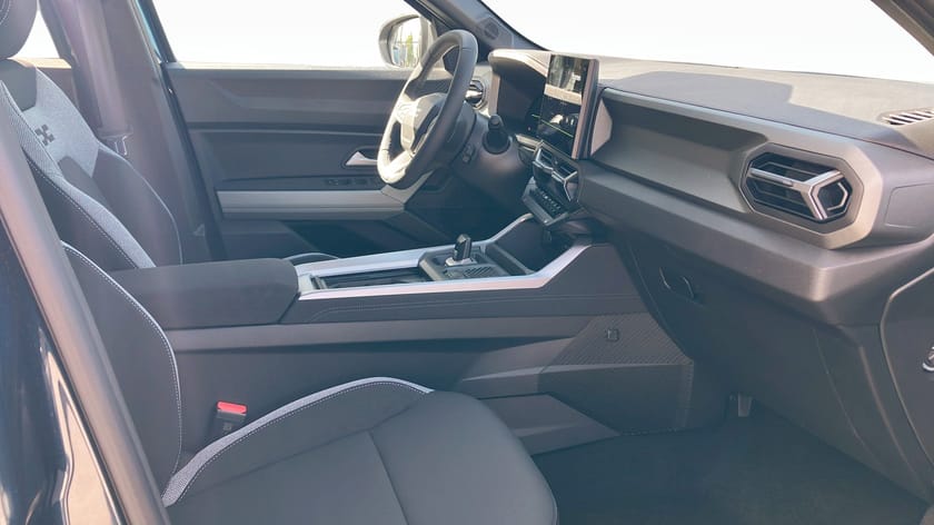 Bild 3 av Dacia Bigster Hybrid 155 JOURNEY DEMOBIL