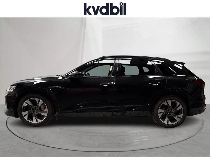 Bild 2 av Audi e-tron 55 quattro 360hk S-Line 408 Panorama