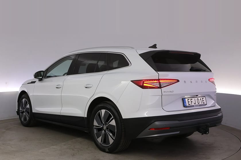 Bild 4 av Škoda Enyaq iV 80x Skoda Drag Läder Elstol BLIS AdapFarth Kamera