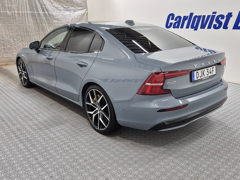 Bild 5 av Volvo S60 T8 Recharge Polestar Engineered Plug in AWD 456HK 4x4 Panorama L