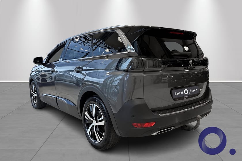 Bilde 3 av Peugeot 5008 GT  130 hk/Panorama/Massasje/Adaptiv cruisekontroll