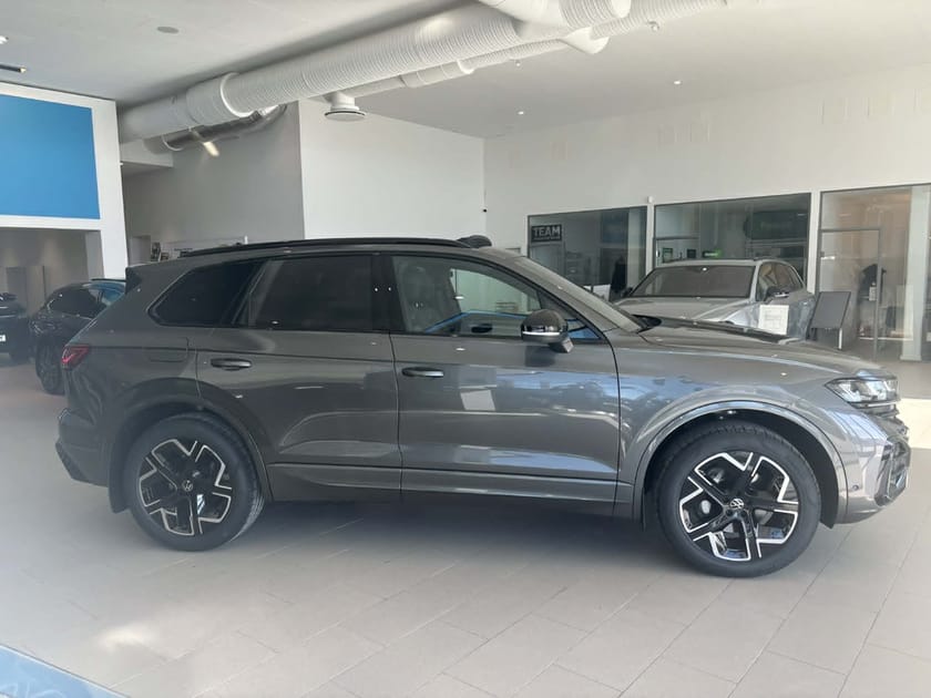 Bild 4 av Volkswagen Touareg R-LINE TDI 286 HK 4M