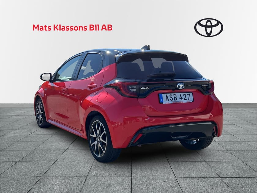 Bild 2 av Toyota Yaris Hybrid 1.5 Premiere Edition