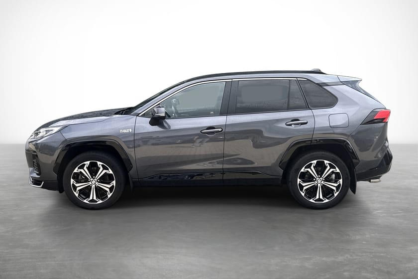 Bilde 4 av Suzuki Across Plug-in Hybrid Hengerfeste, skvettlapper