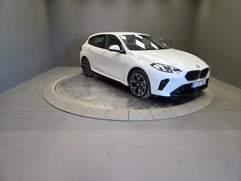 Bild 2 av BMW 120 M Sport Designe Rattvärme Backkamera