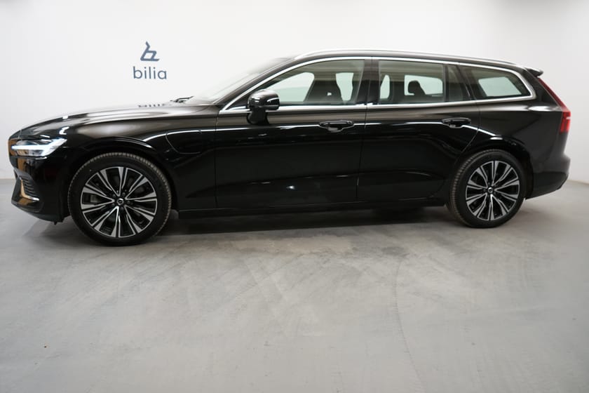 Bild 2 av Volvo V60 Recharge T6 Core Edition, Navigation, on call, Dragkrok