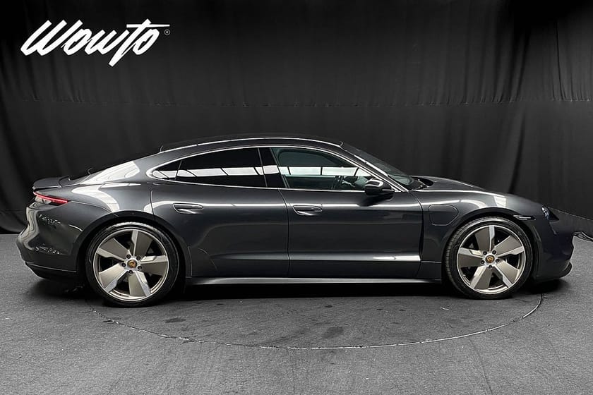 Bild 3 av Porsche Taycan 4S 571HK /Passagerardisplay /862mil /Se Spec