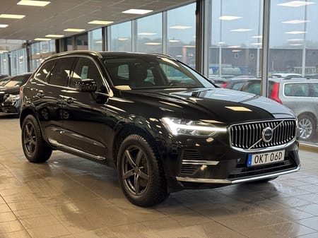 Volvo XC60 Recharge T6 AWD MOMS Pano Drag Värm