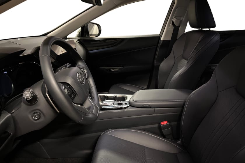 Bild 5 av Lexus NX 450h+ Business Plus AWD Drag Skinn P-värm B-kam