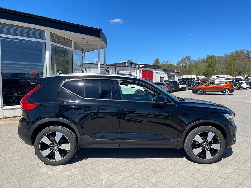Bild 4 av Volvo XC40 D3 Momentum manuell 150 hk