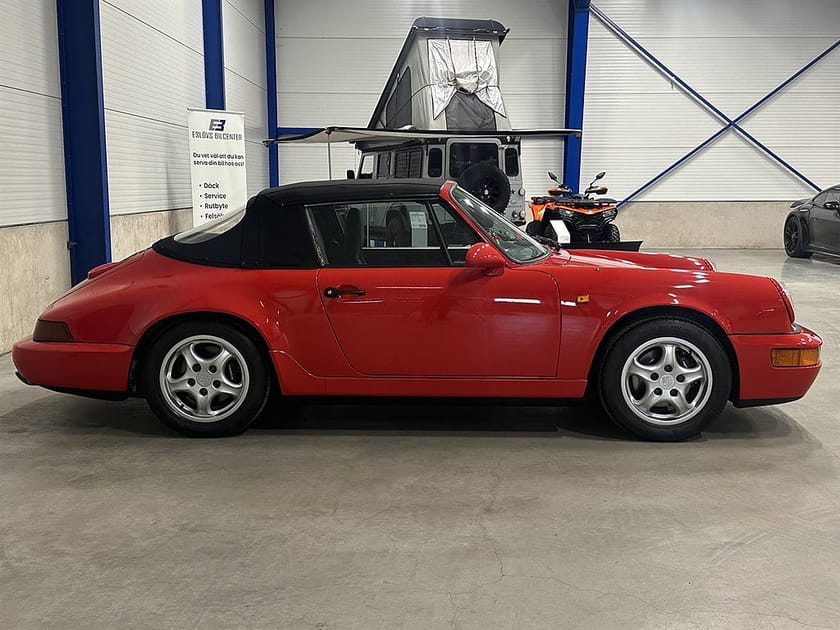 Bild 4 av Porsche 911 Carrera 4 Cabriolet 250 HK Manuell / Nyservad /