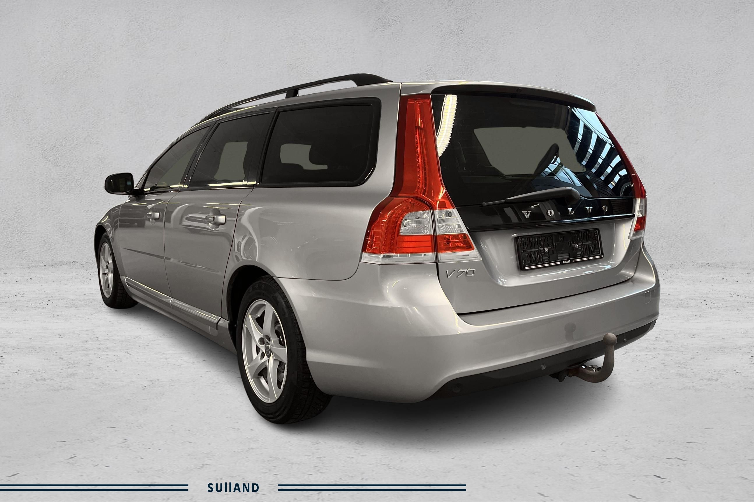 Thumnail bilde 2 av Volvo V70