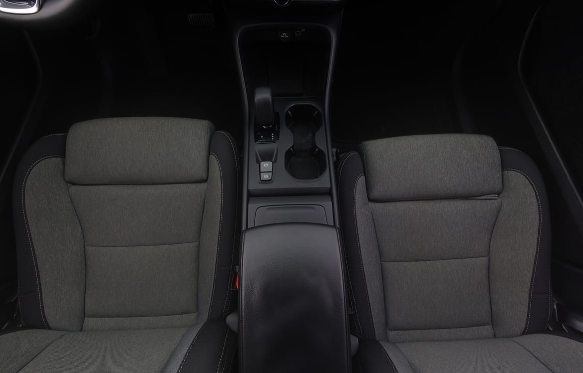 Volvo XC40 2024 - miniatyr 9