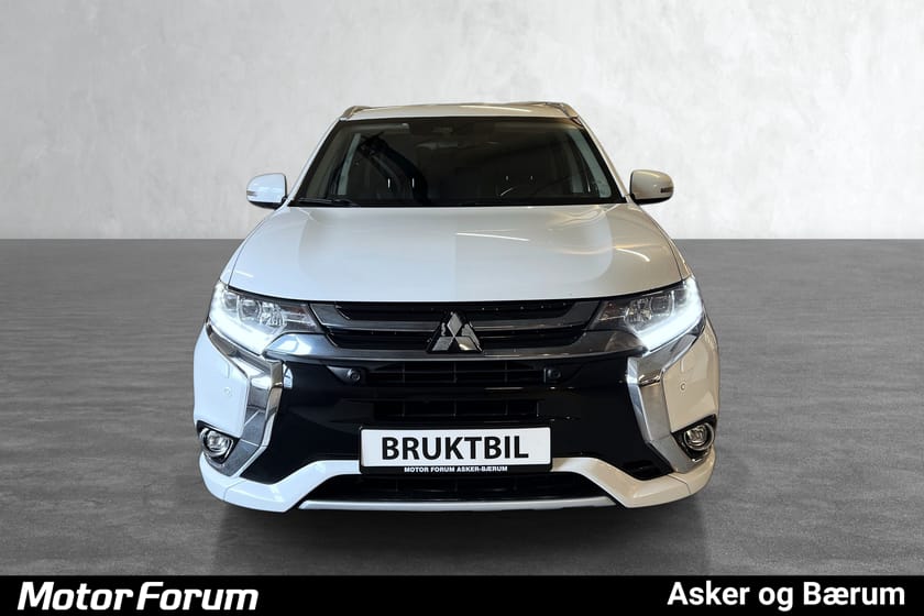Bilde 2 av Mitsubishi Outlander PHEV INSTYLE+/NAVI/ROCKFORD/360KAMERA/INNBYTTE