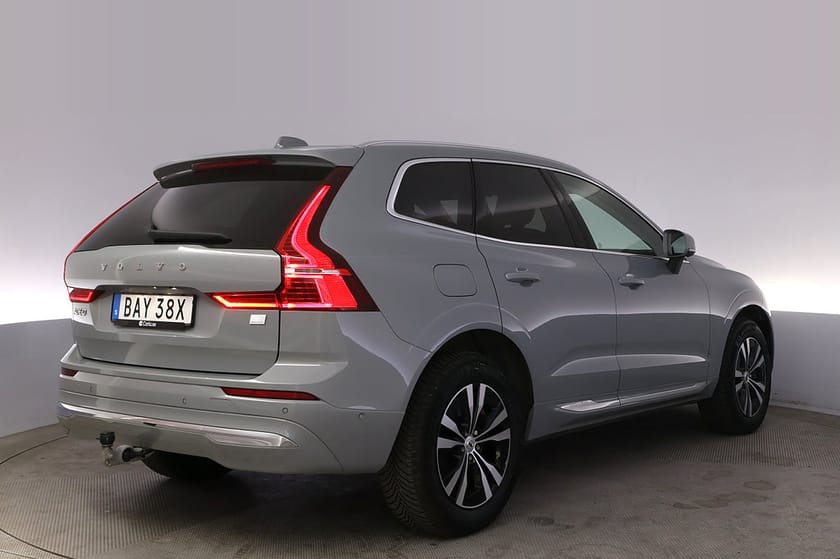 Bild 5 av Volvo XC60 Recharge T6 AWD Core Bright Pano 360 Kamera Drag