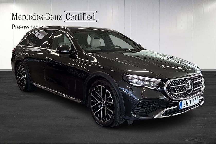 Bild 2 av Mercedes-Benz E 300 de 4MATIC All-Terrain Drag Burmester HUD Airmatic