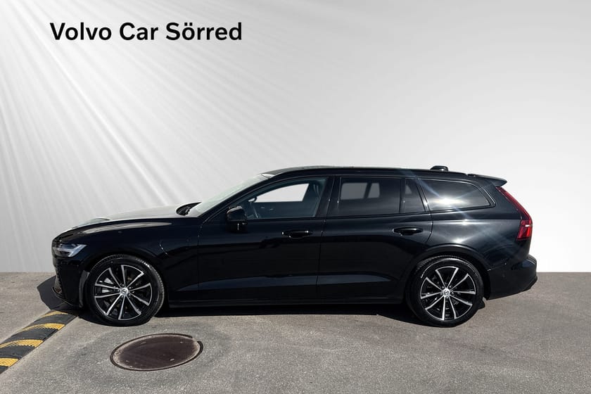 Bild 3 av Volvo V60 T6 Plus Dark Edition, 360 Kamera