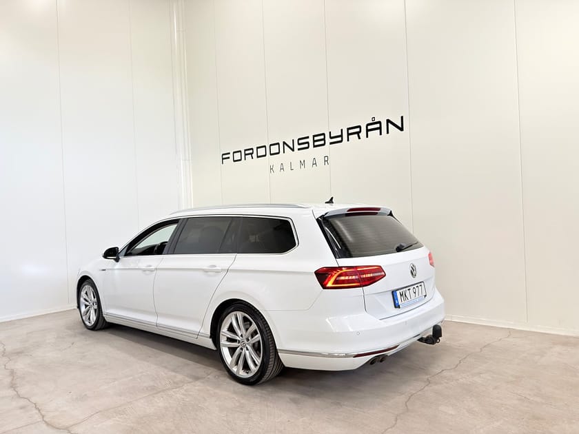 Bild 5 av Volkswagen Passat Sportscombi 2.0 TDI 4M 190HK D-värm B-kamera Drag Ny-kamrem