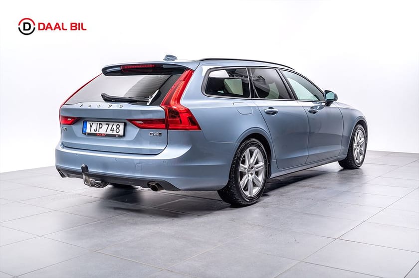 Bild 5 av Volvo V90 D4 D4 AWD 190HK DRAGKROK PVÄRM NAVIGATION VOC