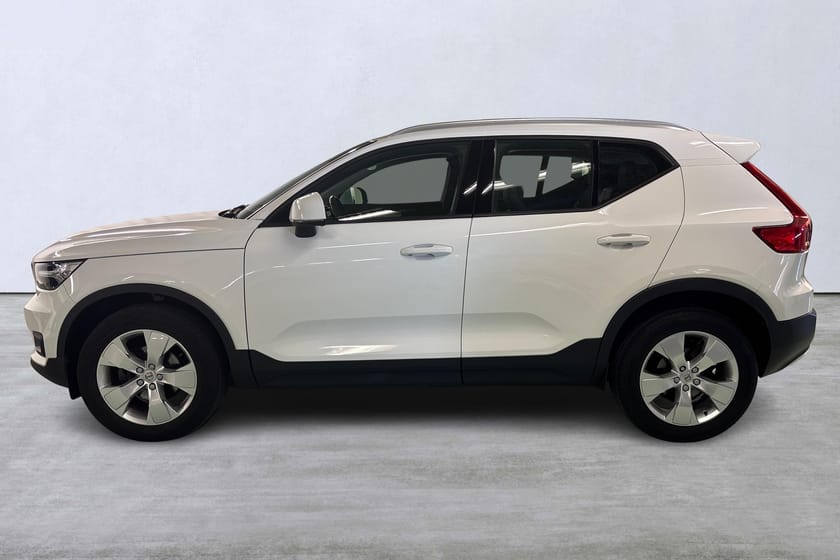 Bild 2 av Volvo XC40 T3 FWD aut Momentum Advanced Edt