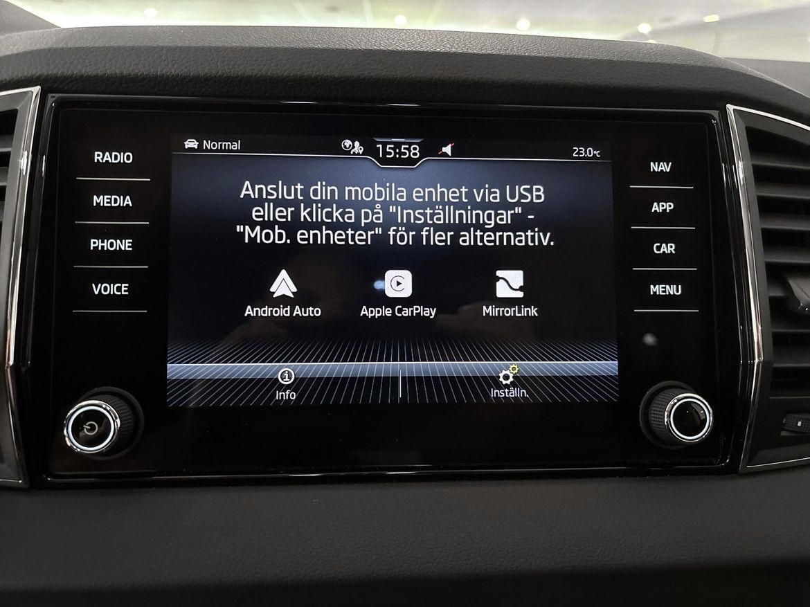 Škoda Karoq 2023 - miniatyr 16