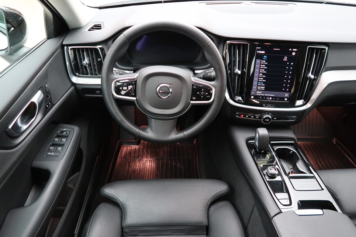 Volvo V60 2025 - miniatyr 5