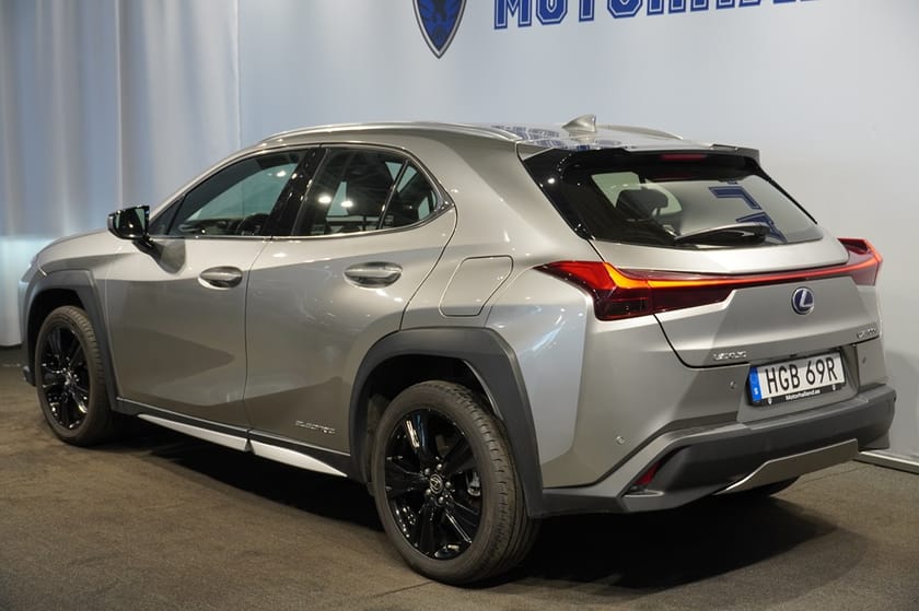 Bild 4 av Lexus UX 300e 204 Hk - Premium, elstol, kamera MM!