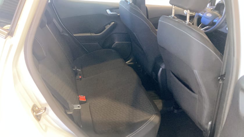 Bild 4 av Ford Fiesta TITANIUM 1.0 100Hk | Rattvärme