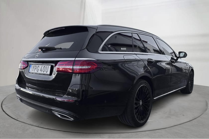 Bild 3 av Mercedes-Benz E 300 de T PLUG-IN Kombi S213 (316hk) Avantgarde