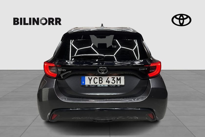 Bild 3 av Toyota Yaris Hybrid 1,5 130 5D STYLE V-HJUL