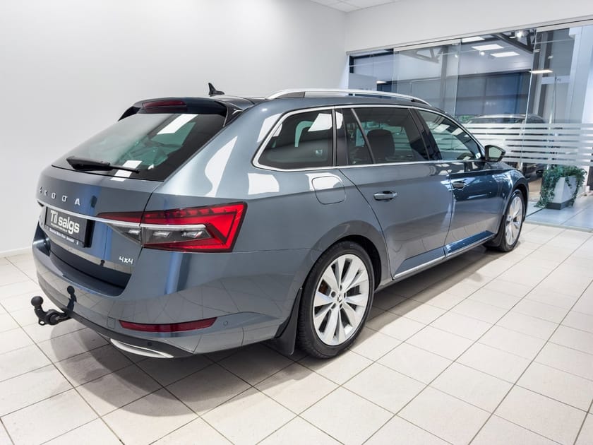 Bilde 3 av Škoda Superb Stasjonsvogn Sup3fl stv l&k d190 dsg4x4kamp