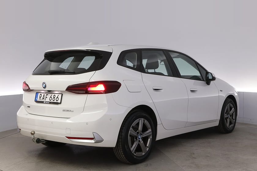 Bild 5 av BMW 230e xDrive Active Tourer Drag Kamera Keyless H/K 4.99%