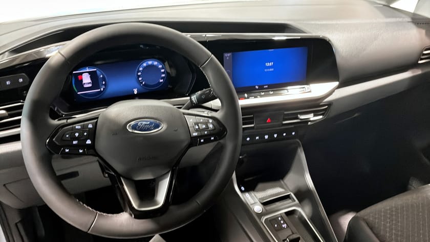 Bild 4 av Ford Grand Transit Connect Skåp L2 Limited PHEV / Demo Uppsala / Årsskatt 360kr