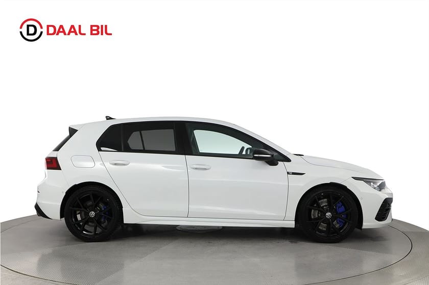 Bild 5 av Volkswagen Golf R 2.0 TSI 4M 320HK AKRAPOVIC® COCKPIT MATRIX ACC B-KAM