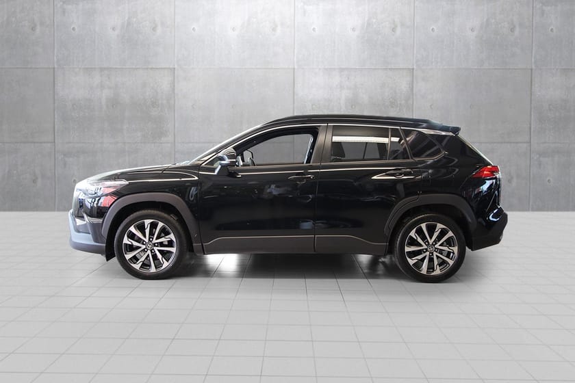 Bilde 2 av Toyota Corolla Cross Hybrid AWD-i 2,0 Executive